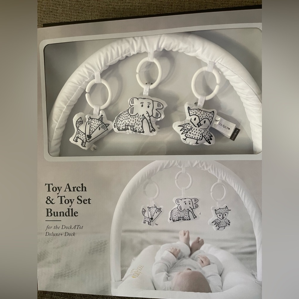 Toy Bundle for Deluxe+ Dock (Dock Not Included) - White Arch + Cheeky Chums